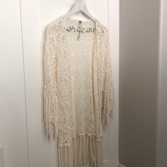 Gimmicks by BKE Cream Cardigan NWT Size M - Picture 2 of 8